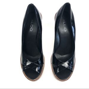 ALDO Black Wedge Open Toed Shoe Size 38